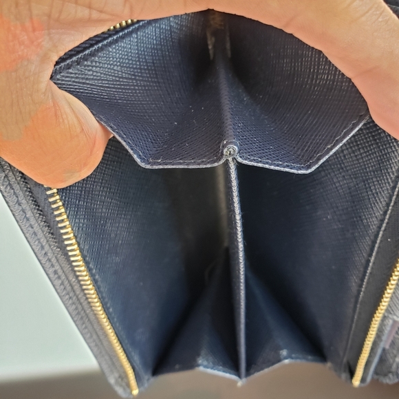 Prada Wallet - Picture 10 of 12